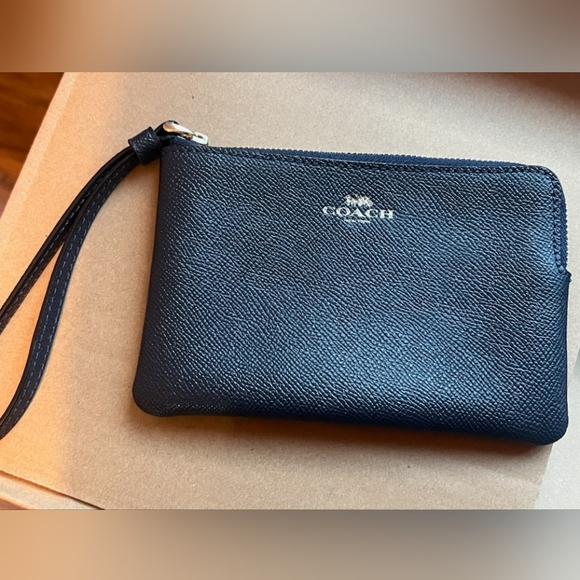 Coach Handbags - Coach Women's Small Corner Zip Crossgrain Leather Wristlet (Navy)